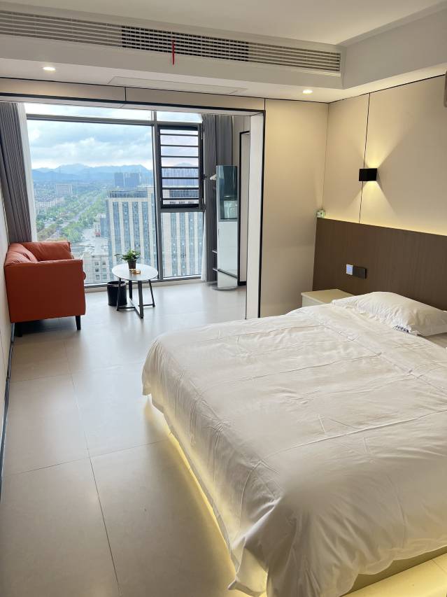 广德蓝泊湾公寓(市政府店)