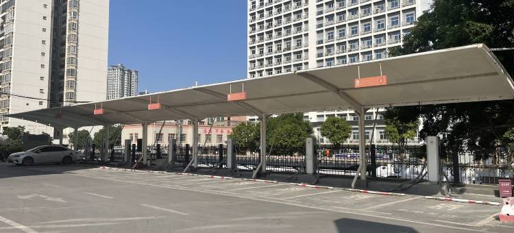 南宁润华四季大酒店(青秀万达东葛路地铁站店)图片