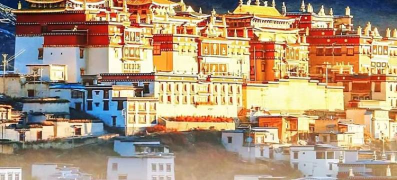 香格里拉景语坊·Shangri La新藏式轻奢供氧美宿(独克宗古城店)图片