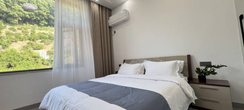 伴山水美宿图片