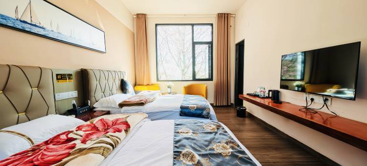 云山民宿(百花岭店)图片