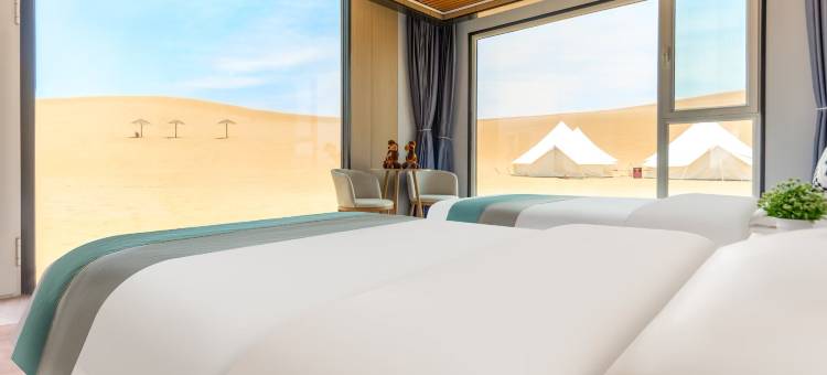 大漠·月下云端沙漠观星酒店图片