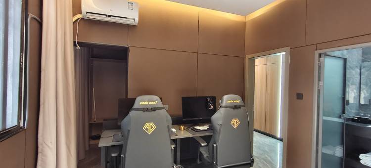 富源玖捌伍电竞酒店图片