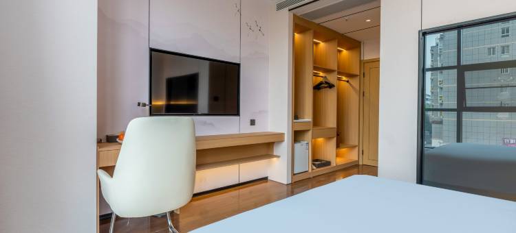 鑫瑞四季酒店(镇江丁卯吾悦广场店)图片