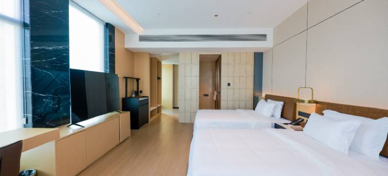 奢漫酒店(西咸新区泾河新城荟智广场店)图片