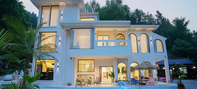 云上霆艺宿(陶源谷三宝店)图片