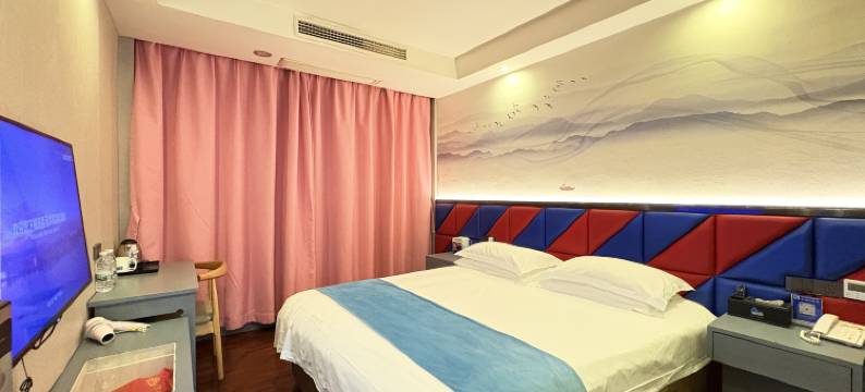 创e家主题酒店(遂昌龙谷路店)图片