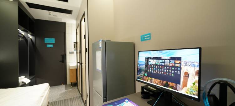 爱电竞酒店(盐城金鹰国际购物中心店)图片