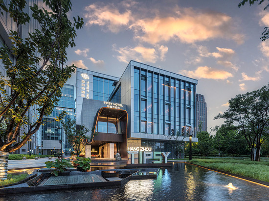 杭州Tipsy迪普希酒店(金沙湖地铁站店)