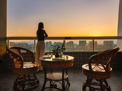 西双版纳景洪景悦澜庭酒店(告庄星光夜市店)