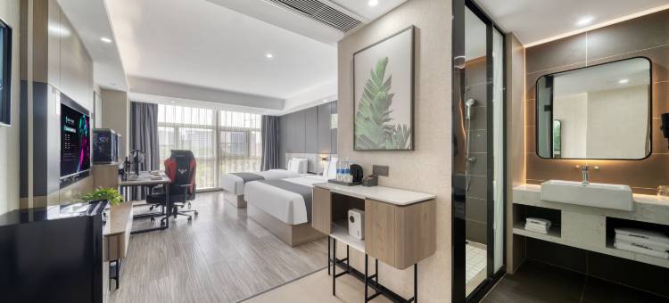 雷神电竞酒店(杭州滨江宝龙伟业路地铁站店)图片