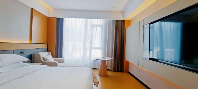 玛多伦酒店(昭觉火把广场店)图片