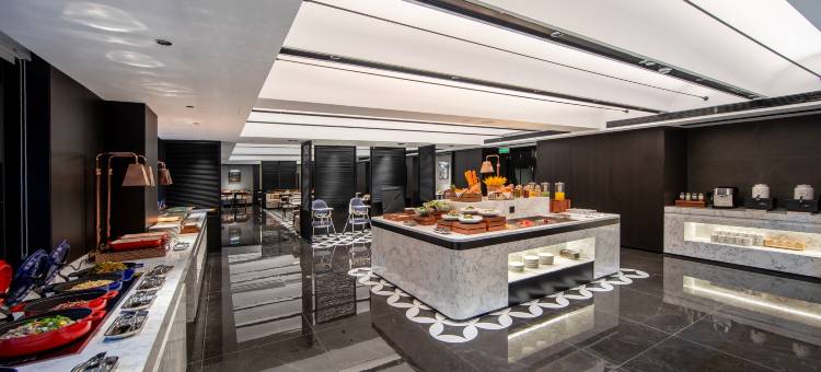 郑州龙湖金融岛美仑酒店图片