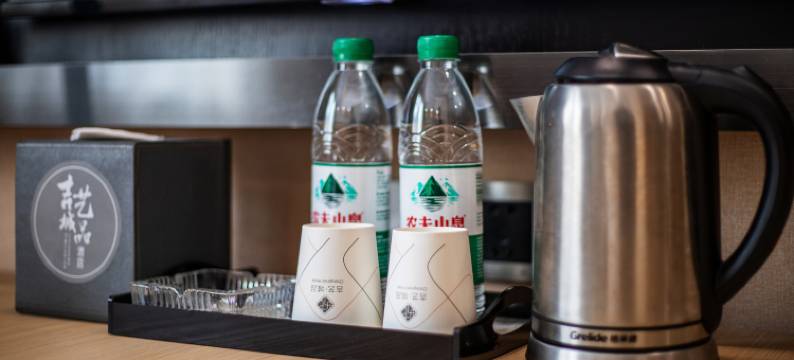 吉艺城品酒店(惠东南湖公园店)图片