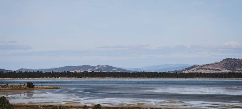 铁溪湾庄园(Iron Creek Bay Estate)图片