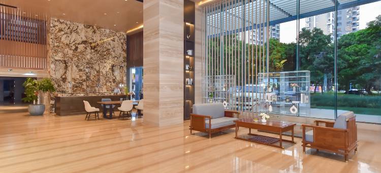 美豪丽致酒店(北海银滩大道侨港风情街店)图片