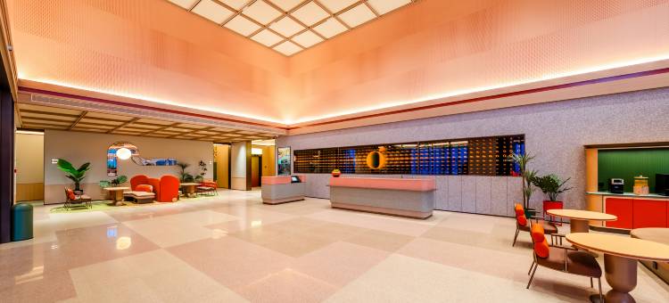 桔子酒店(六盘水高铁站人民广场店)图片