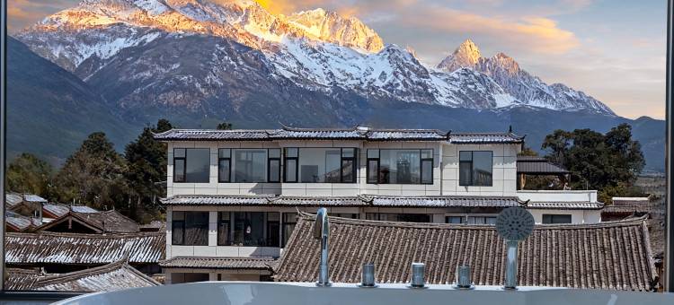 山与岚丨日照金山·Homestay雪山观景度假花园美墅(白沙古镇店)图片