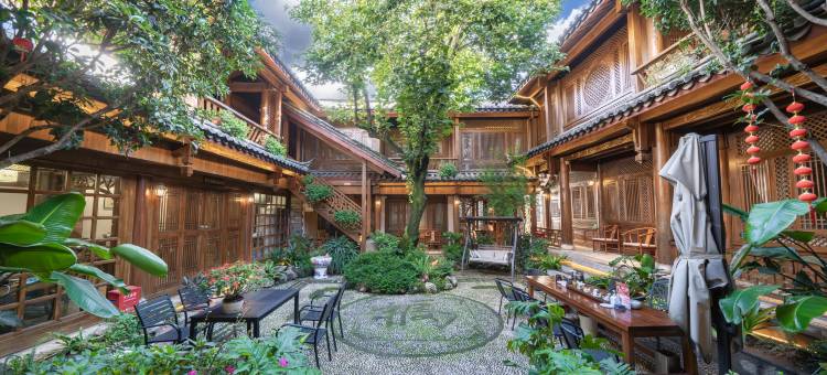 朗雲Cloud·古韵花境庭院(丽江古城店)图片