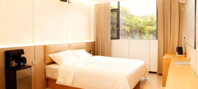 鹏程启航精品公寓(顺鑫工业园店)图片