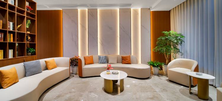 芸禧花园酒店(楚王城遗址公园店)图片