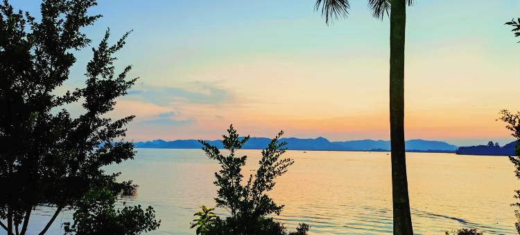 巴里岛轻奢美墅(防城港海湾一号店)图片