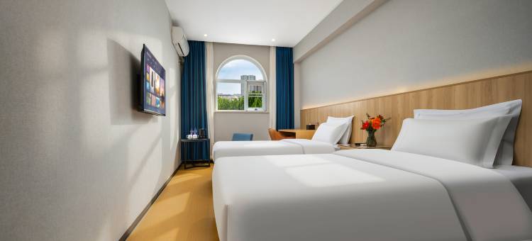 净漫·轻奢酒店(商丘实验中学高铁站店)图片