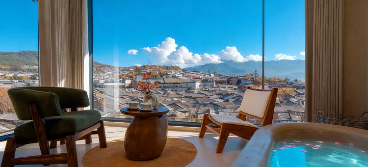 俏半山一城·设计师观古城雪山屋顶咖啡美宿(丽江古城大水车店)图片