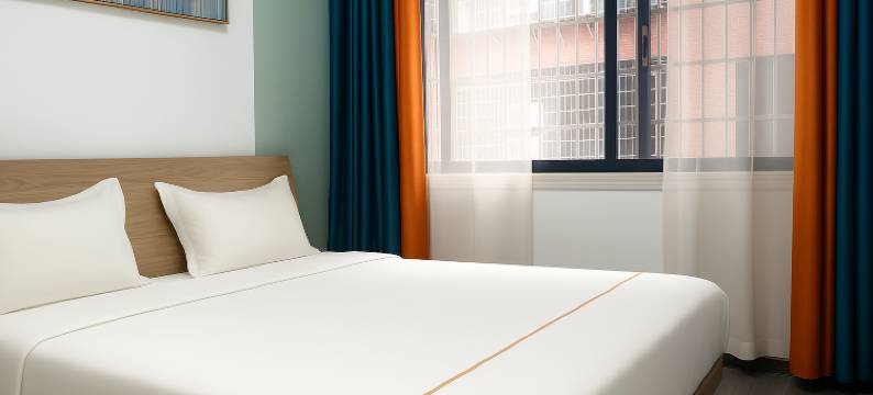 小鹿民宿(中心医院万达广场店)图片