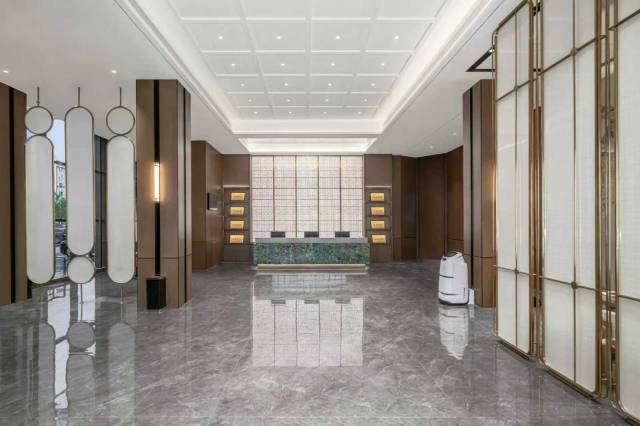 隆苑大酒店(鄂尔多斯康巴什区音乐喷泉广场店)图片