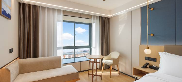 艺龙安悦酒店(海南自由贸易港生态软件园老城店)图片