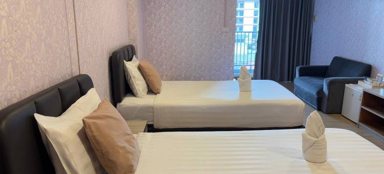 OYO 75446 特拉维斯因塔马拉49号酒店(OYO 75446 Travis Inthamara 49)图片