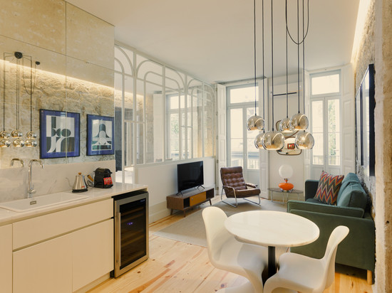 拉兰贾斯精品套房及公寓波尔图