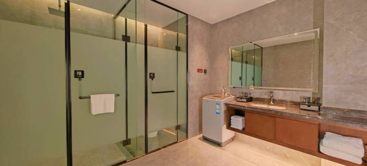 艺陇酒店(福海人民西路店)图片