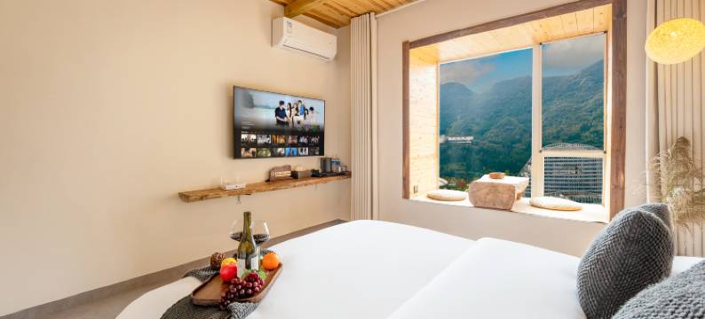 明湖•原木风丨Lakeside Manor设计民宿(明湖国家湿地公园店)图片