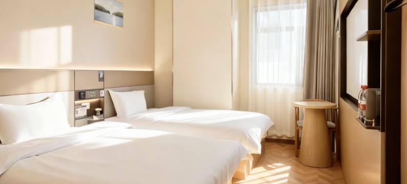 京栖尚品酒店(北京丽泽商务区丰台火车站店)图片