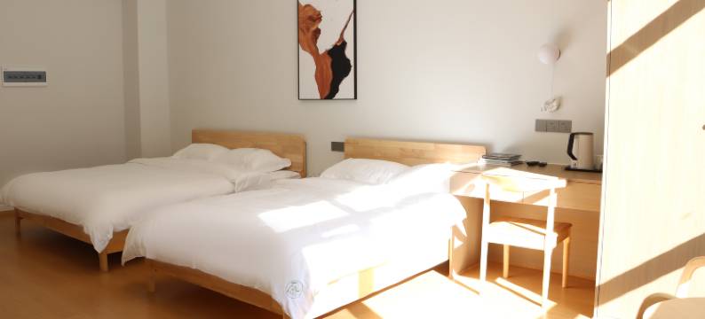 瓦房头·自然教育民宿(卧龙镇中国熊猫大道店)图片