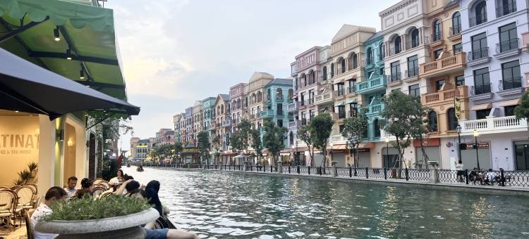 Grand Central Hotel- Vinhomes Ocean Park 3图片