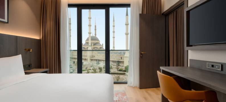 温德姆华美达阿尔纳武特科伊(Ramada by Wyndham Arnavutkoy)图片