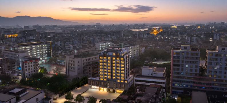 揭阳进贤门骑楼街亚朵酒店图片