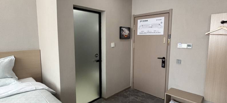 都市118连锁酒店(青岛山东科技大学北门店)图片
