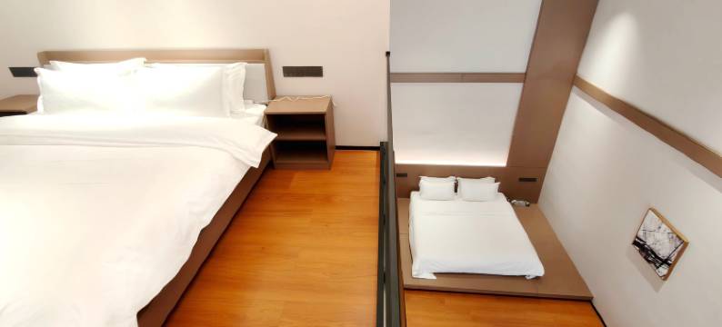 云驿里酒店(九寨沟景区游客中心店)图片