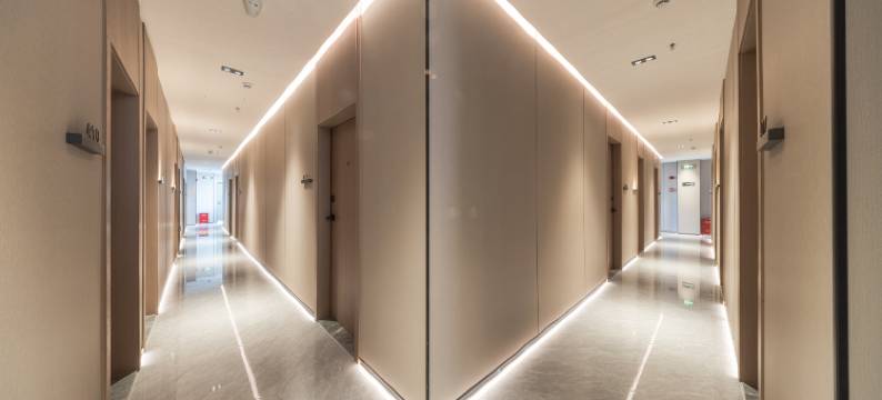 希朗顿·SILATON(深圳西丽地铁站深职院店)图片
