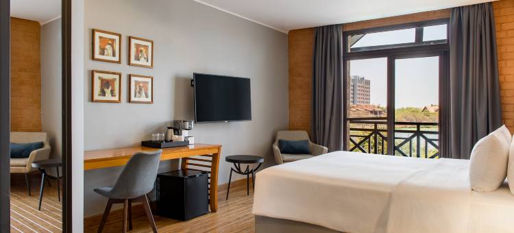 安塔那那利佛坦博霍滨水丽笙酒店(Radisson Tamboho Waterfront Antananarivo)图片