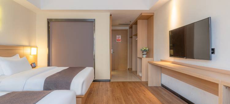 锦华·悦享酒店(南宁三十三中地铁站店)图片