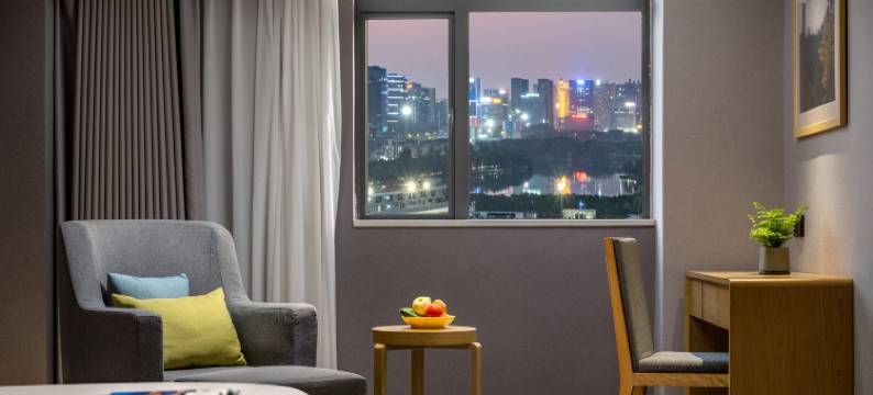 柏樂酒店(东莞松山湖产业园华为店)图片