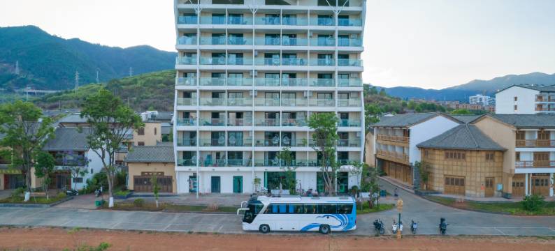 湖途酒店(抚仙湖广龙小镇店)图片