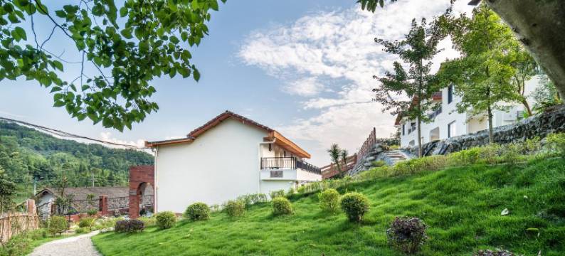 山中花开私汤民宿图片