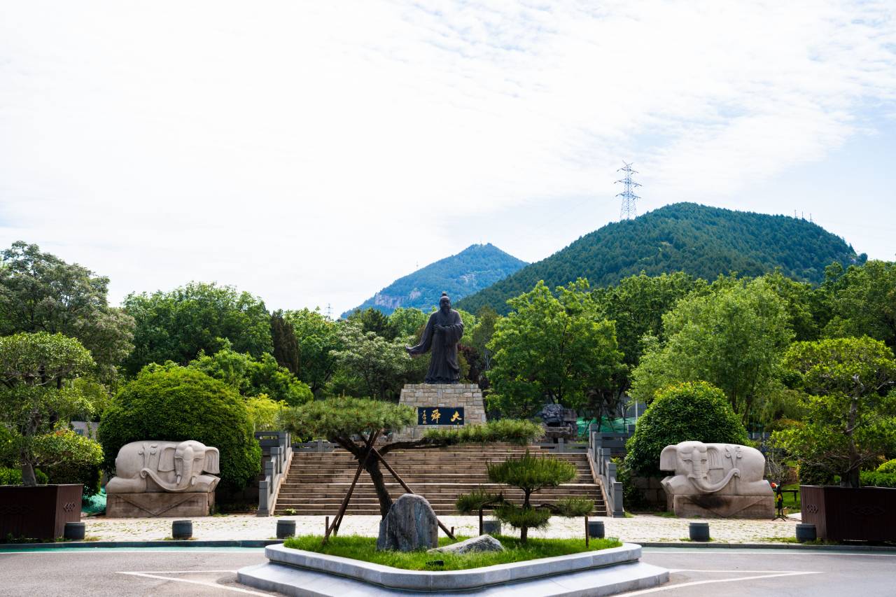 济南舜耕山庄图片