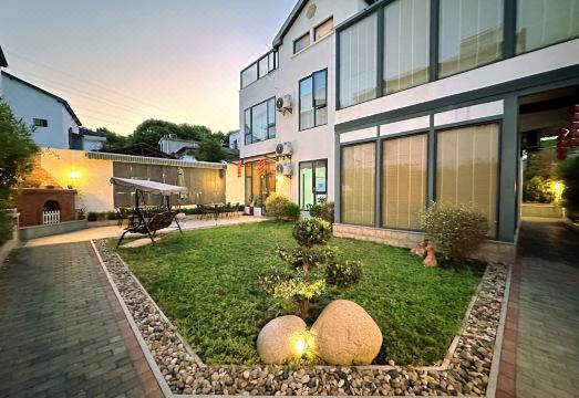 Zhuyuan Spa Guesthouse Hotel Overview